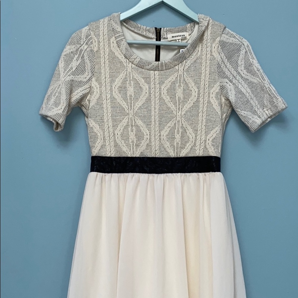 BRAND NEW - Dress